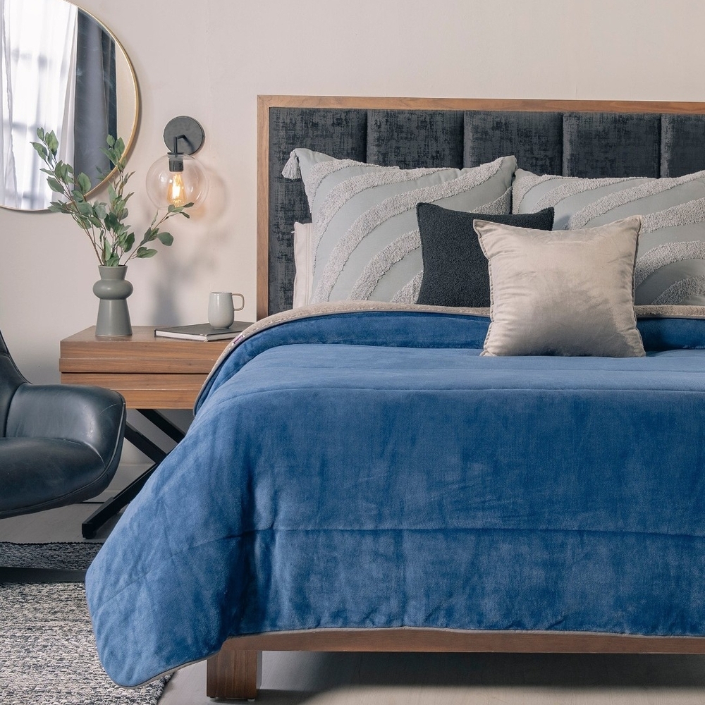Luxurious Blue Velvet Comforte.